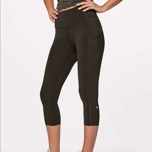LULULEMON Fast and Free cropped leggings